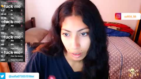 Snapshot of eren_mikasa chatting on November 14, 1:43 pm sofia online show from November 14, 1:43 pm