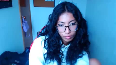 sofia online show from April 7, 7:14 pm