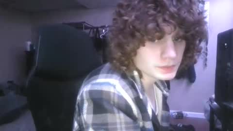 erhmlol online show from March 13, 4:19 am