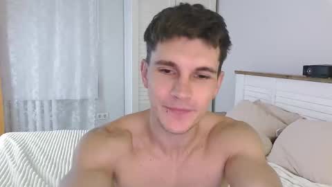 Snapshot of eric_crush chatting on September 17, 4:14 am Eric Crush online show from September 17, 4:14 am