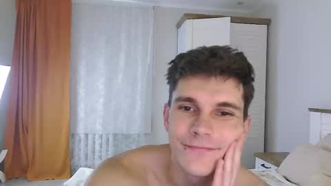 Eric Crush online show from September 23, 4:15 am