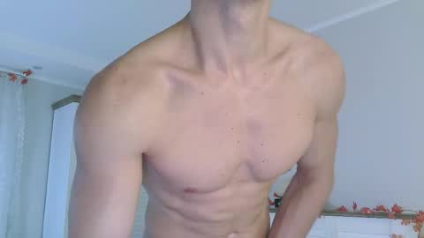 Eric Crush online show from October 1, 4:07 am