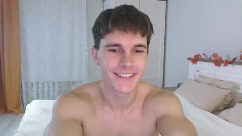 Eric Crush online show from October 13, 3:50 am