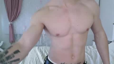 Eric Crush online show from May 20, 3:45 am