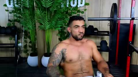 Brayan online show from December 18, 3:15 am