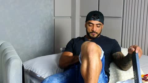 Brayan online show from December 22, 11:31 pm