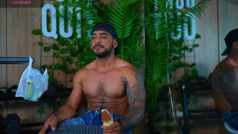 Brayan online show from December 24, 1:16 am