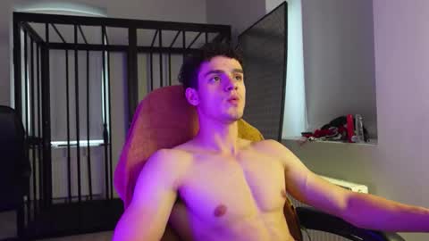 Snapshot of eric_poston chatting on October 5, 2:15 pm    online show from October 5, 2:15 pm