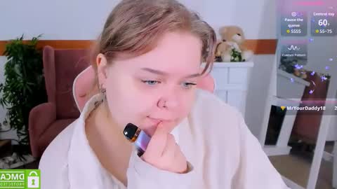 erica_love_ online show from February 11, 7:13 am