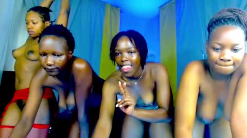 Snapshot of erica_shan chatting on March 27, 8:20 am SHANNY online show from March 27, 8:20 am