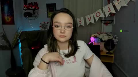 erica_star online show from February 12, 1:39 pm