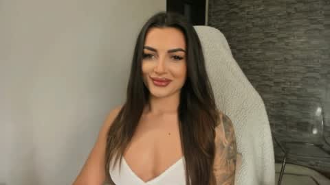 Riaaa online show from May 14, 6:53 am