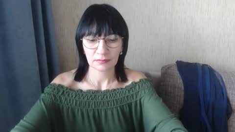 ericablack8 online show from October 1, 1:17 pm