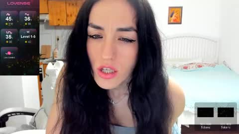 Erika online show from May 14, 9:43 pm