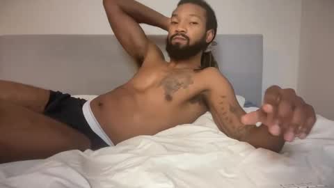 Snapshot of ericandnikkixposed chatting on September 28, 7:03 am Eric and Nikki online show from September 28, 7:03 am