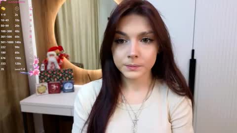 Dina online show from February 1, 11:47 pm