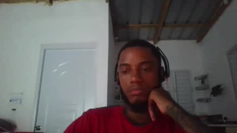 Snapshot of ericbuck chatting on December 26, 3:16 am Eric Buck online show from December 26, 3:16 am