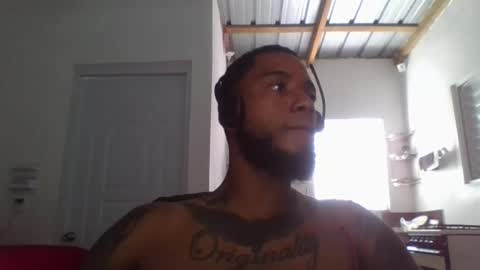 Snapshot of ericbuck chatting on January 2, 4:56 pm Eric Buck online show from January 2, 4:56 pm