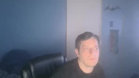 Snapshot of ericfortier123 chatting on April 5, 6:10 am ericfortier123 online show from April 5, 6:10 am