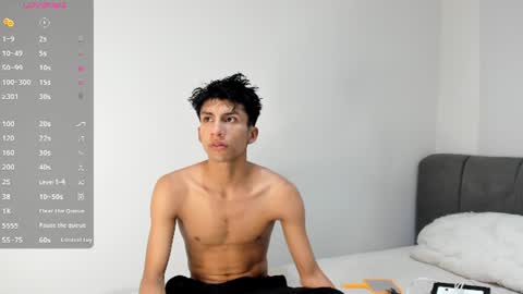 erick online show from June 15, 4:47 am