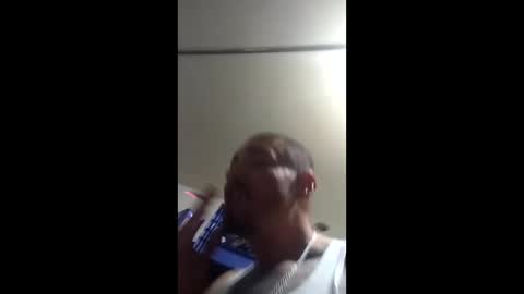 erik15516 online show from April 2, 8:56 am