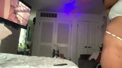 Lea  Erik online show from November 11, 6:30 pm