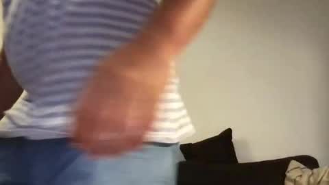 erik_69_69 online show from July 2, 9:10 pm