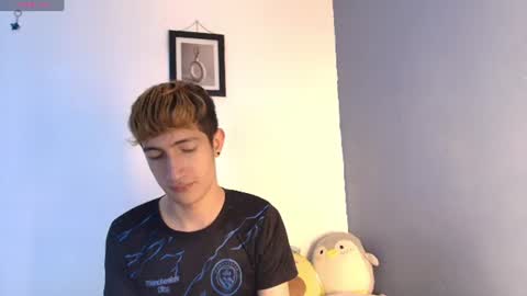 I am Erik online show from July 16, 8:37 pm