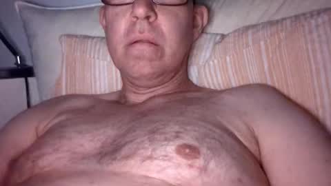 Snapshot of erik_norwegian chatting on March 27, 8:48 am Erik Norwegian online show from March 27, 8:48 am