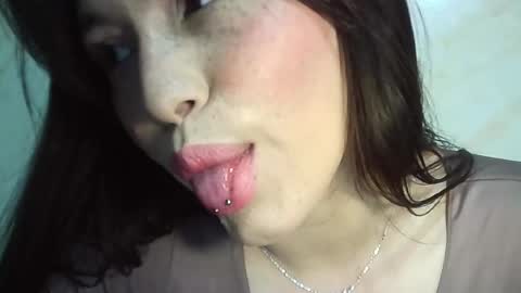 Erika online show from May 3, 2:06 am