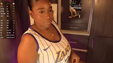 Eika Duboy online show from May 16, 11:53 am