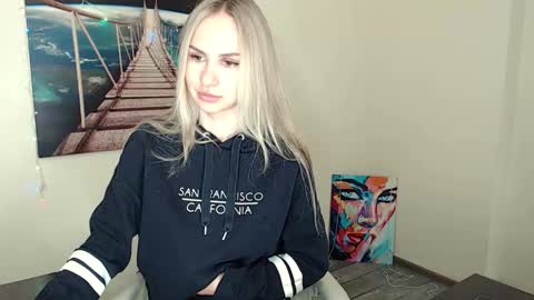 Erika online show from October 2, 11:50 am