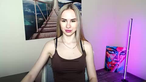 Erika online show from May 7, 11:48 am