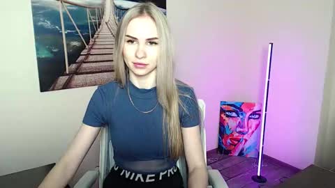 Erika online show from May 12, 11:51 am