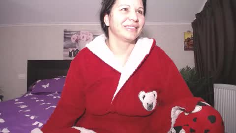 Snapshot of erikagold chatting on February 16, 6:10 pm ErikaGold online show from February 16, 6:10 pm