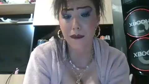 erikaguapa1989 online show from May 8, 1:00 am