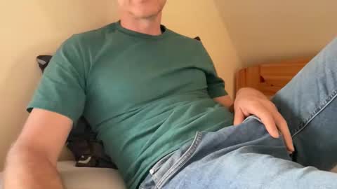 erikwant2 online show from September 9, 8:58 am