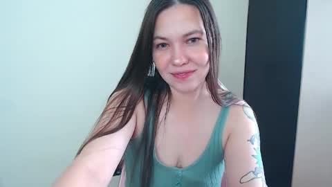Erin online show from May 15, 5:36 am