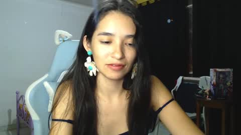 erina_1 online show from December 14, 4:23 am
