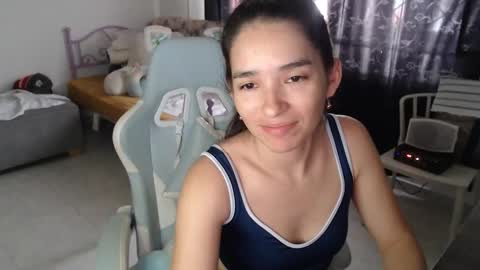 erina_1 online show from February 11, 4:34 pm
