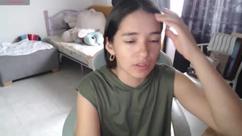 Snapshot of erina_1 chatting on March 17, 5:27 pm erina_1 online show from March 17, 5:27 pm