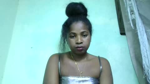 Snapshot of erisca19 chatting on June 16, 8:17 am Erisca19 online show from June 16, 8:17 am