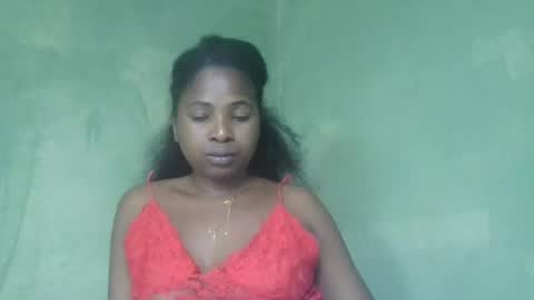 Snapshot of erisca19 chatting on July 6, 10:12 am Erisca19 online show from July 6, 10:12 am