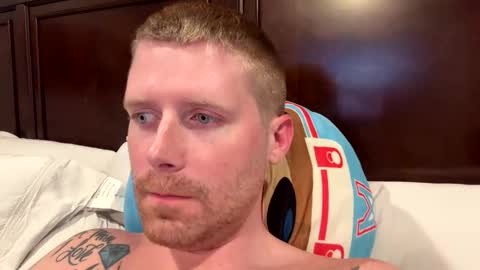 eriwat713 online show from February 27, 3:36 am