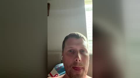eriwat713 online show from June 15, 9:17 pm