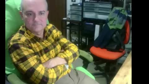 ernello online show from January 9, 12:19 pm