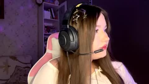 Snapshot of ernestinacherne chatting on October 8, 1:09 pm Magdalena online show from October 8, 1:09 pm