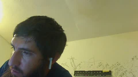 ernesto_verdugo0212 online show from August 3, 9:04 am