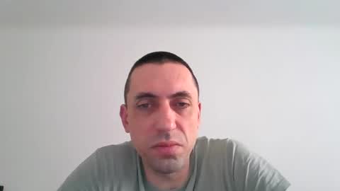 Snapshot of eros8407 chatting on March 9, 8:40 am eros8407 online show from March 9, 8:40 am