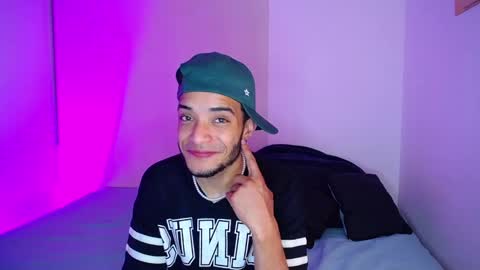 Snapshot of eros_chipre chatting on December 13, 6:42 am Eros online show from December 13, 6:42 am